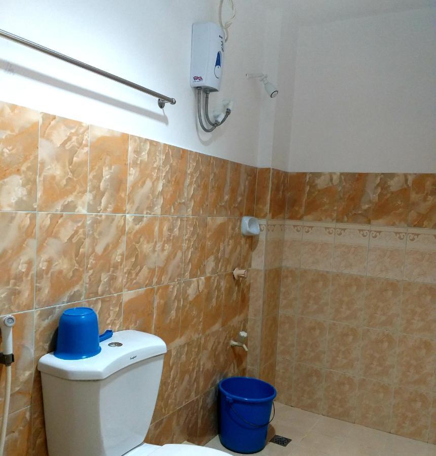 Park Vil-La Apartelle Quezon City Extérieur photo