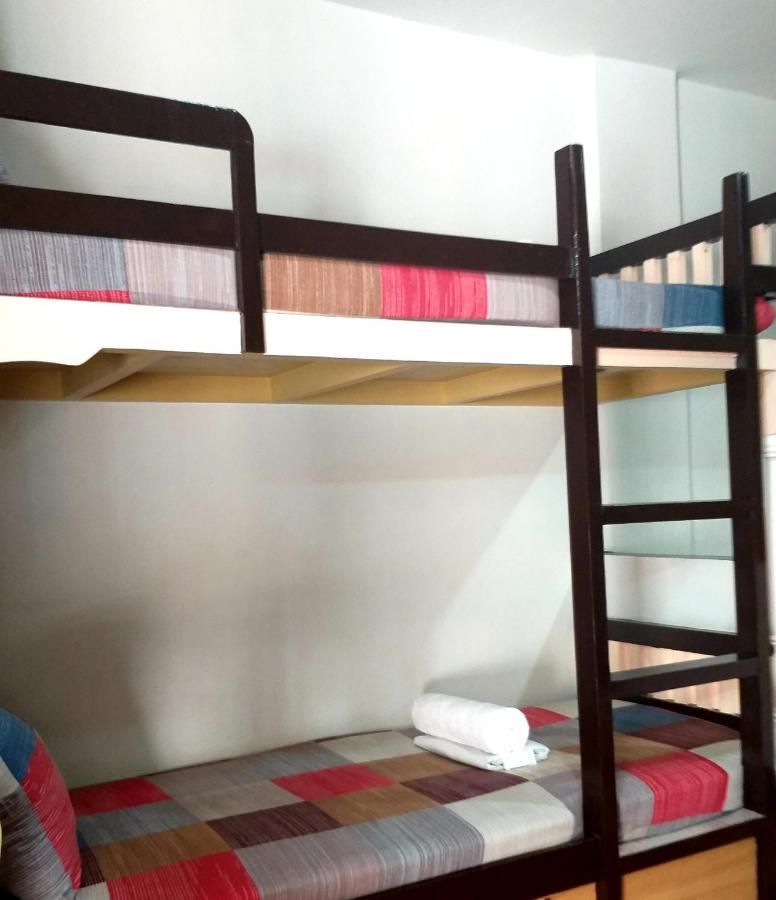 Park Vil-La Apartelle Quezon City Extérieur photo